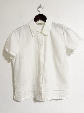 Eddie Bauer Linen Pointelle Stitch Hem Button Up Blouse